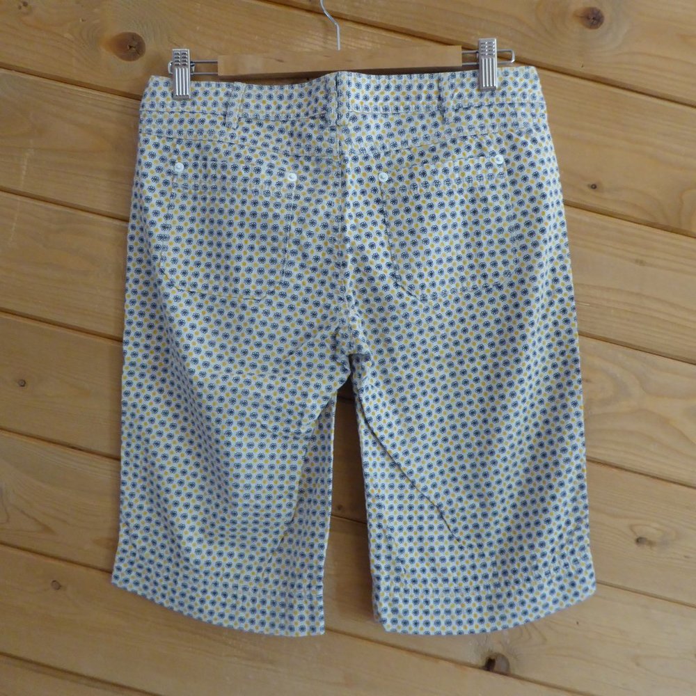 Idra Anthropologie Yellow Floral Bermuda Shorts Casual Knee Length Pants Size 4